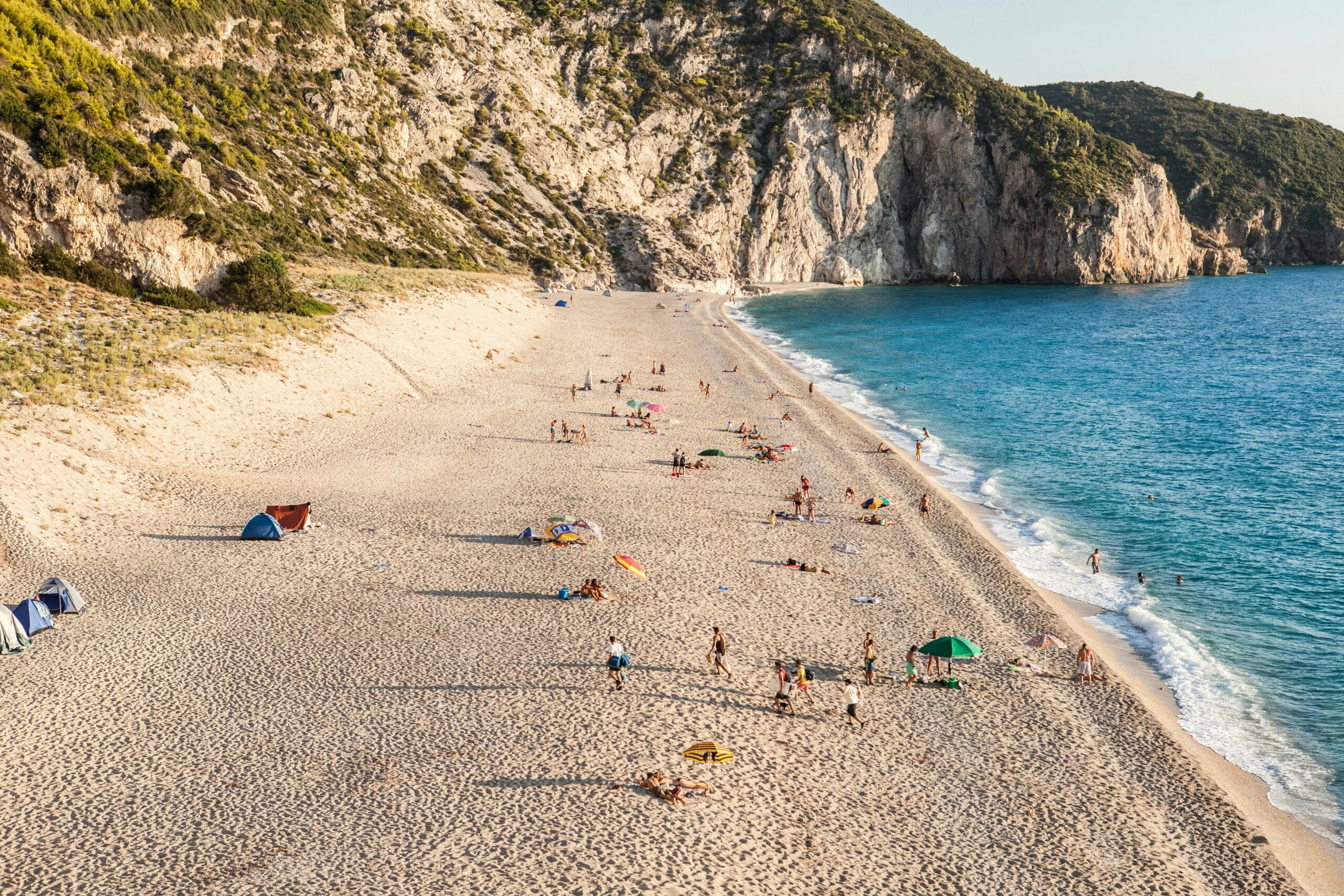 Milos Beach Guide 3 Milos Beach near Agios Nikitas in Lefkada with turquoise water and quiet shoreline