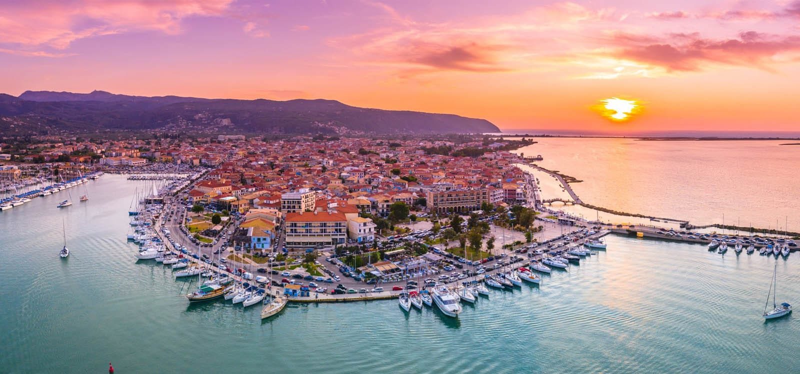 Lefkada Town restaurants for a first-night dinner